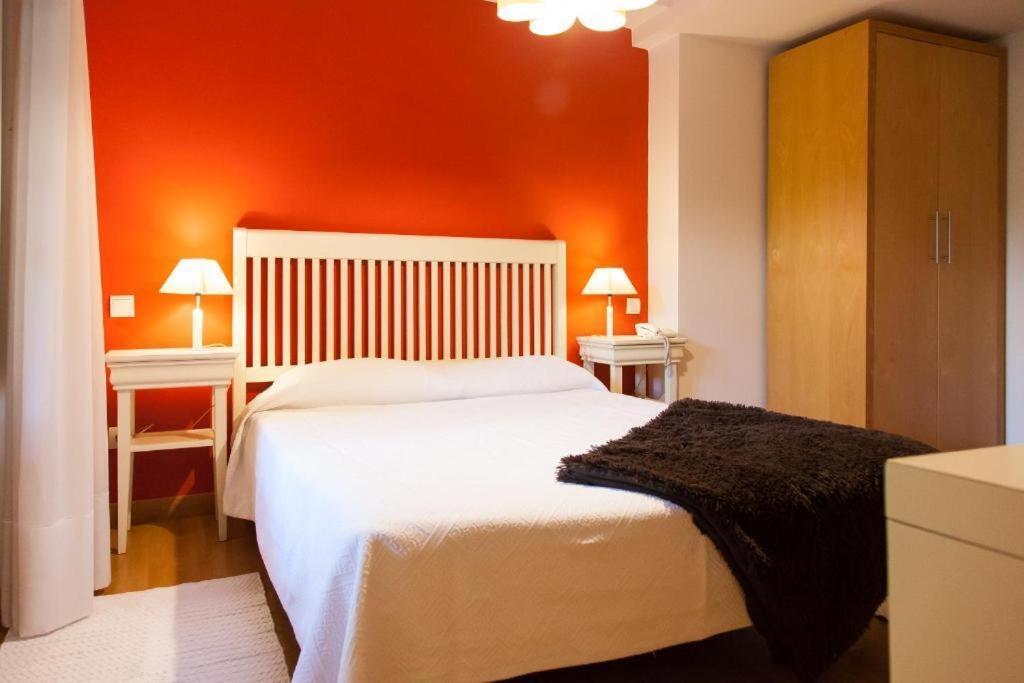 Gastro Hotel La Giraldilla Льерганес Номер фото
