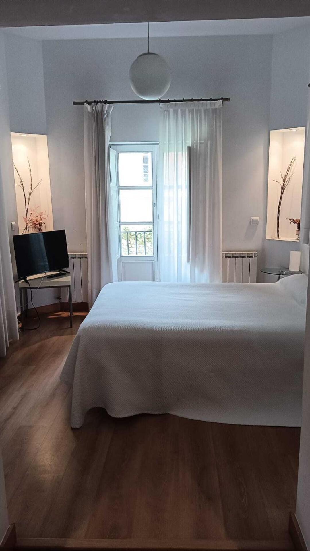 Gastro Hotel La Giraldilla Льерганес Номер фото